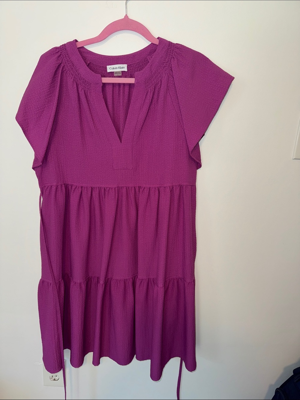 Calvin Klein Magenta Tiered Flutter-Sleeve Tunic
